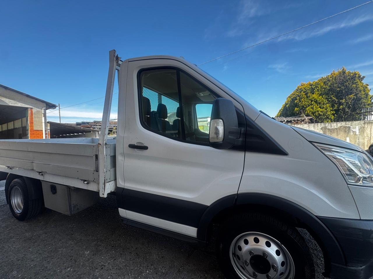 Ford Transit Custom 270 2.0 TDCi 130 PC Furgone Entry