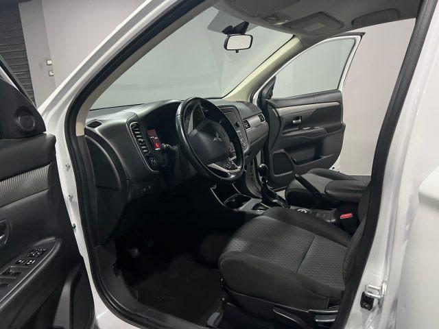MITSUBISHI Outlander 2.2 DI-D 4WD Intense UNICO PROPRITARIO