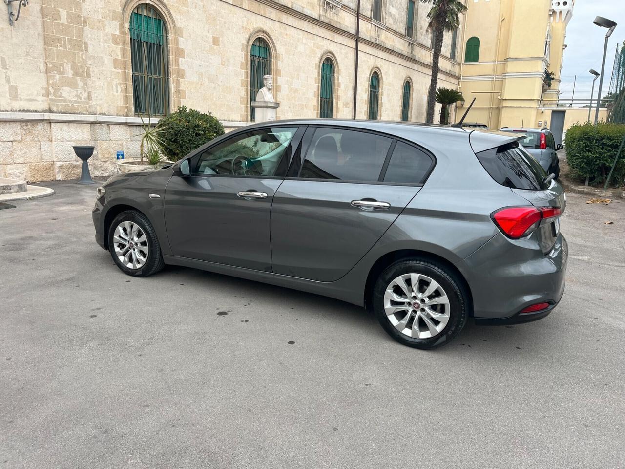 Fiat Tipo 1.6 MTJ EMOTION CV 120 S&S Garantita