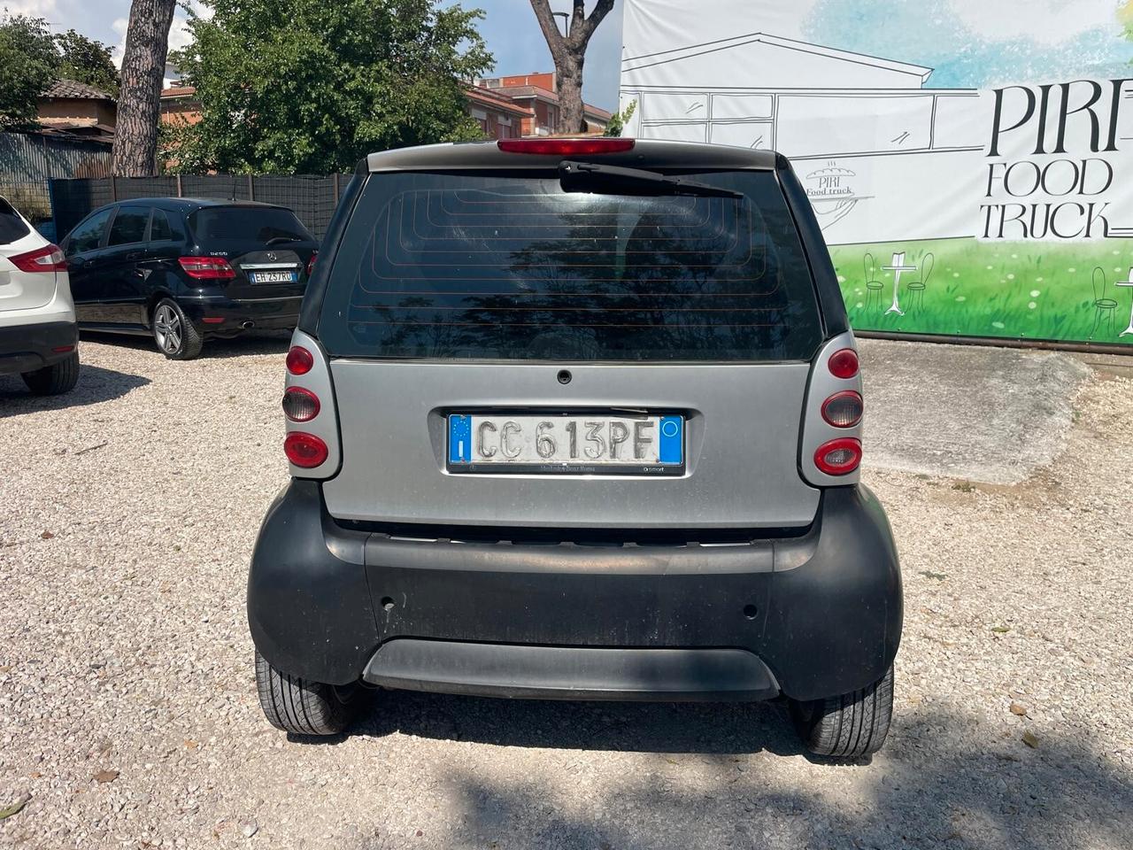 Smart 700 city-coupé pulse