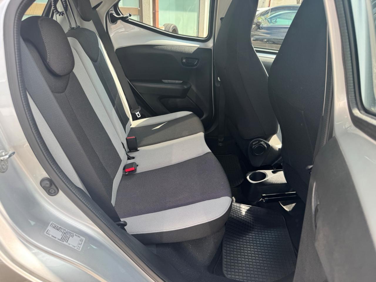 Toyota Aygo 1.0 VVT-i 69 CV 80.000KM!
