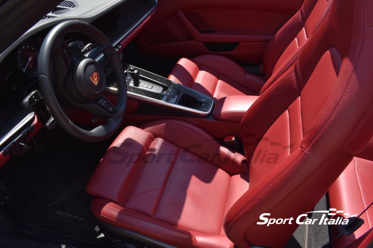 Porsche 911 Carrera 4S