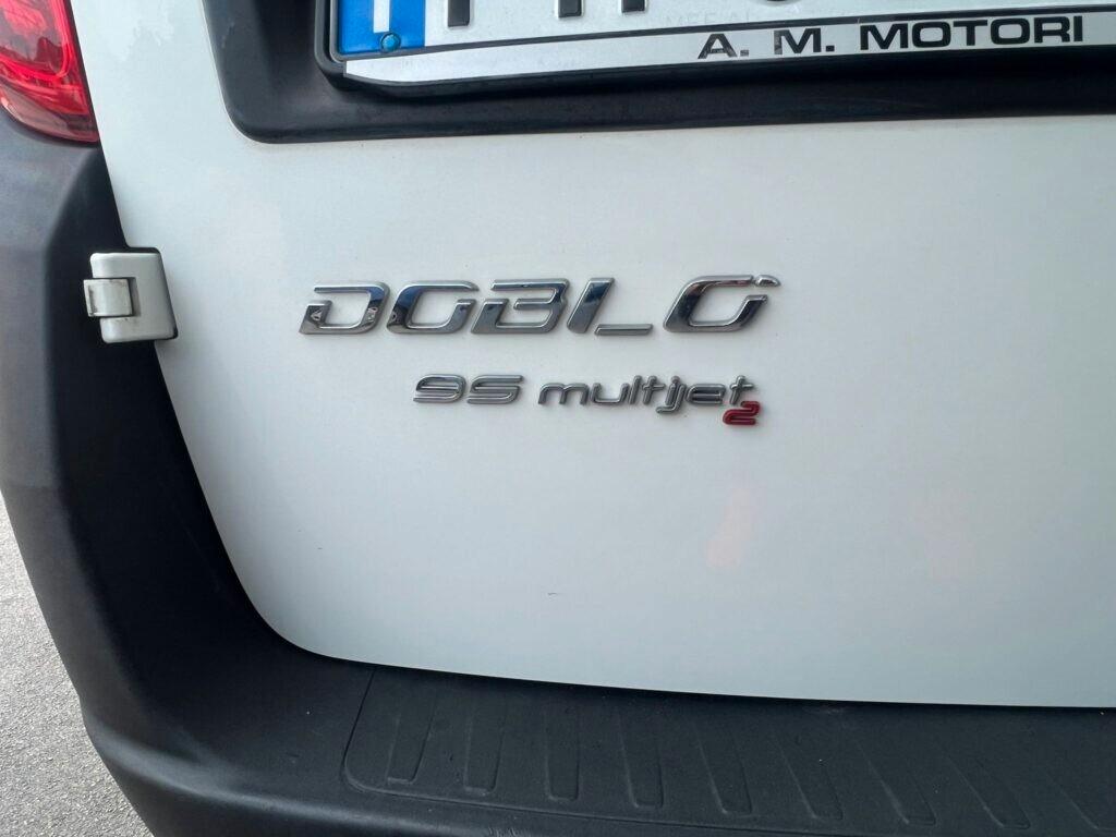 Fiat Doblo' Cargo 3 posti anteriori 1,3 mjet porta laterale scorrevole