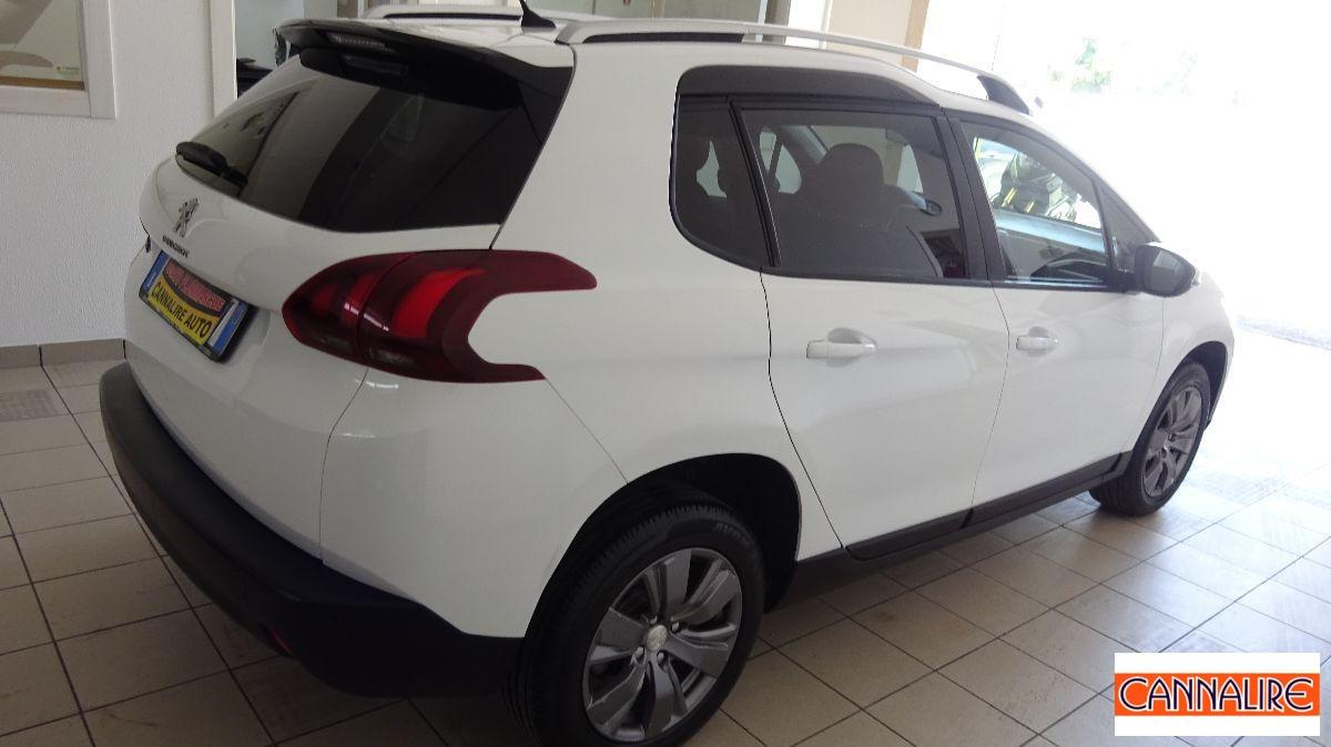 PEUGEOT - 2008 - PureTech 82 S&S Signature