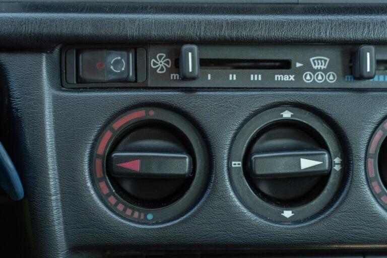1988 MERCEDES-BENZ 190 E - MER00293