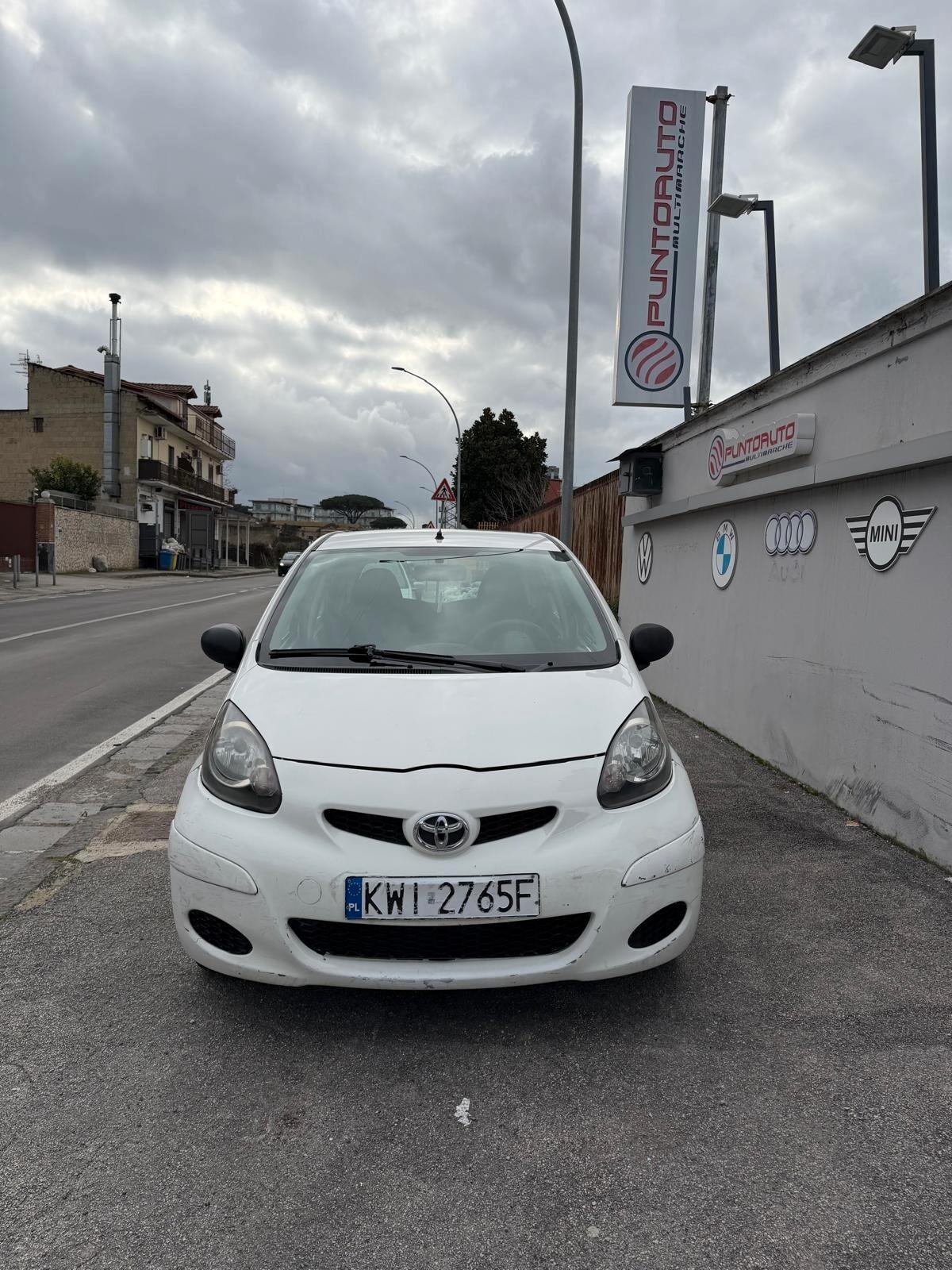 Toyota Aygo 1.0 12V VVT-i 5 porte Sol Connect
