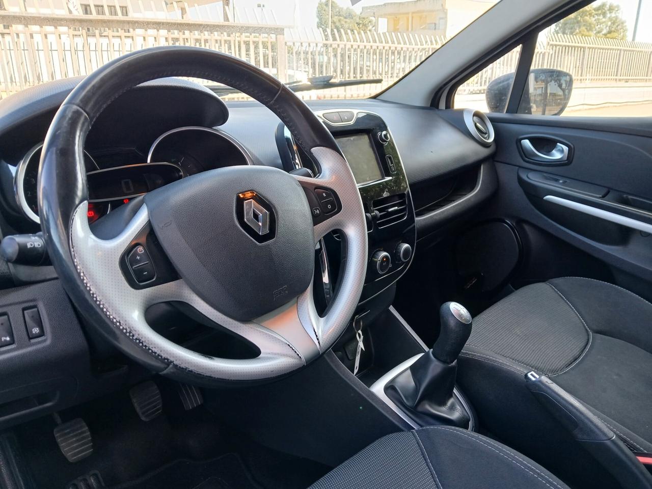 RENAULT Clio Energy Duel 1.500 dCi 75cv Km119.000