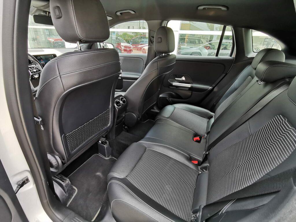 Mercedes GLA 180 180 D Sport Plus 8G-DCT