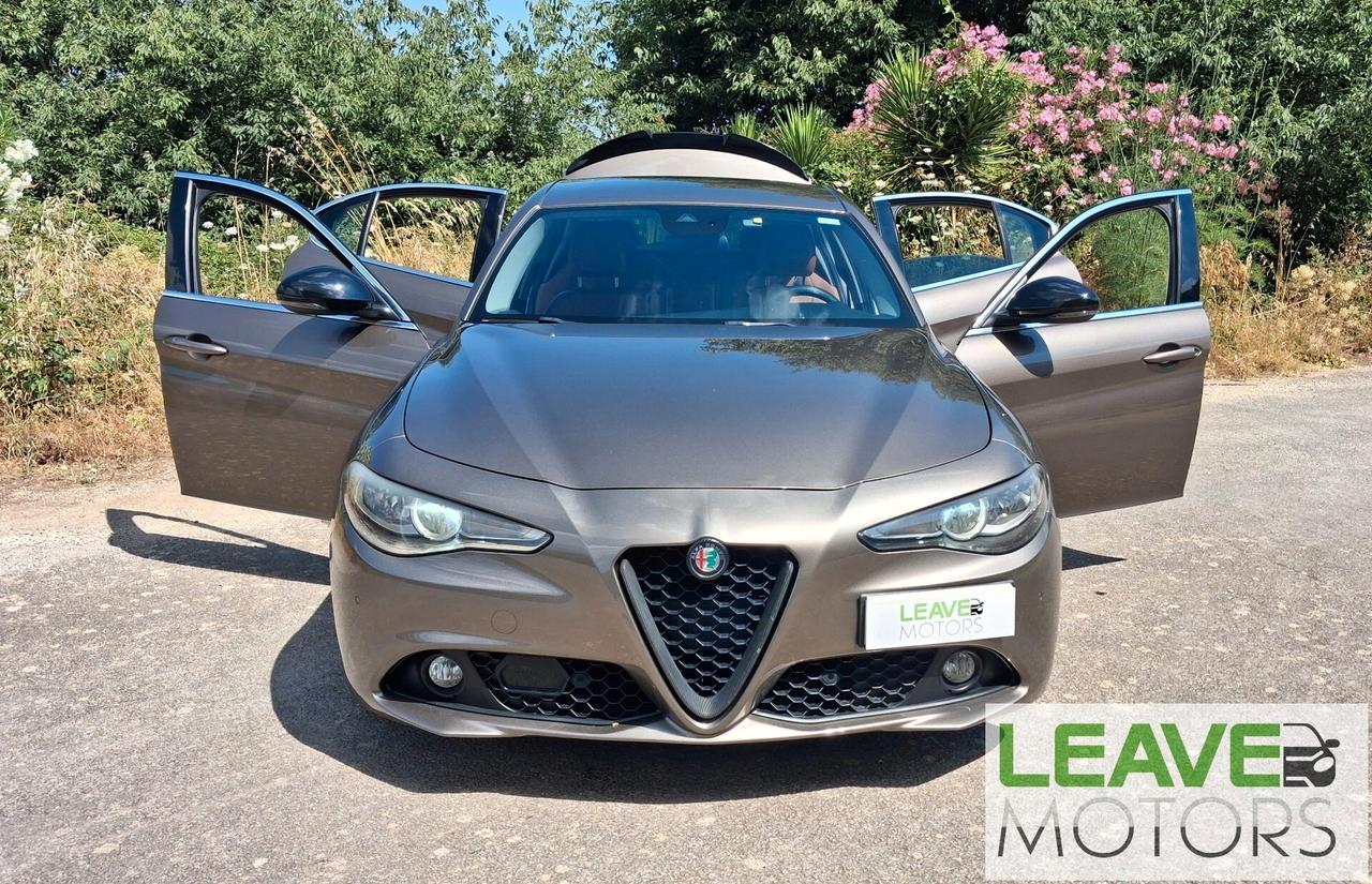 Alfa Romeo Giulia 180 CV AT8 (M1557)