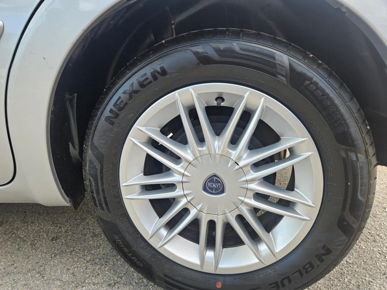 Lancia MUSA 1.3 Mjt Gold 2012
