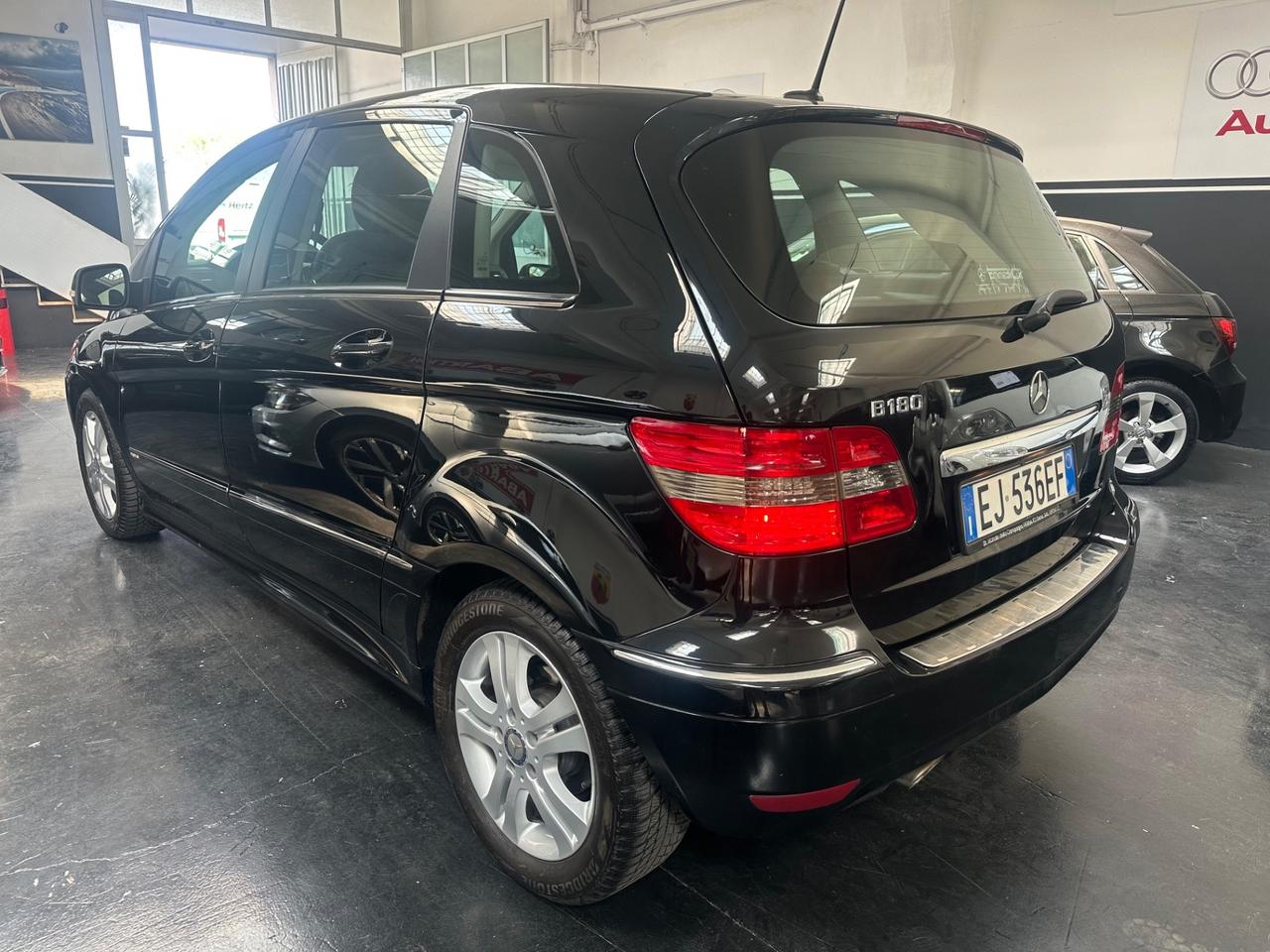 Mercedes-benz B 180 BlueEFFICIENCY Premium