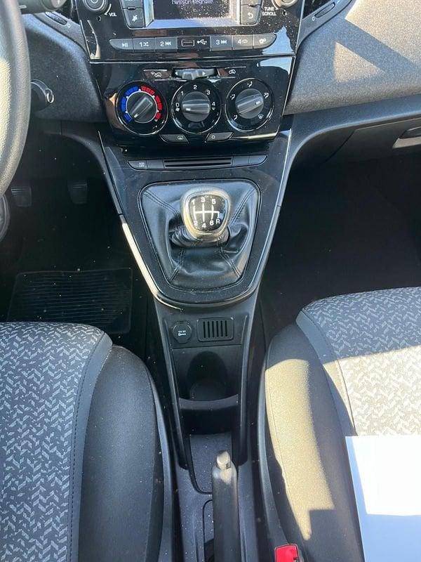 Lancia Ypsilon Ypsilon 1.0 FireFly 5 porte S&S Hybrid Silver