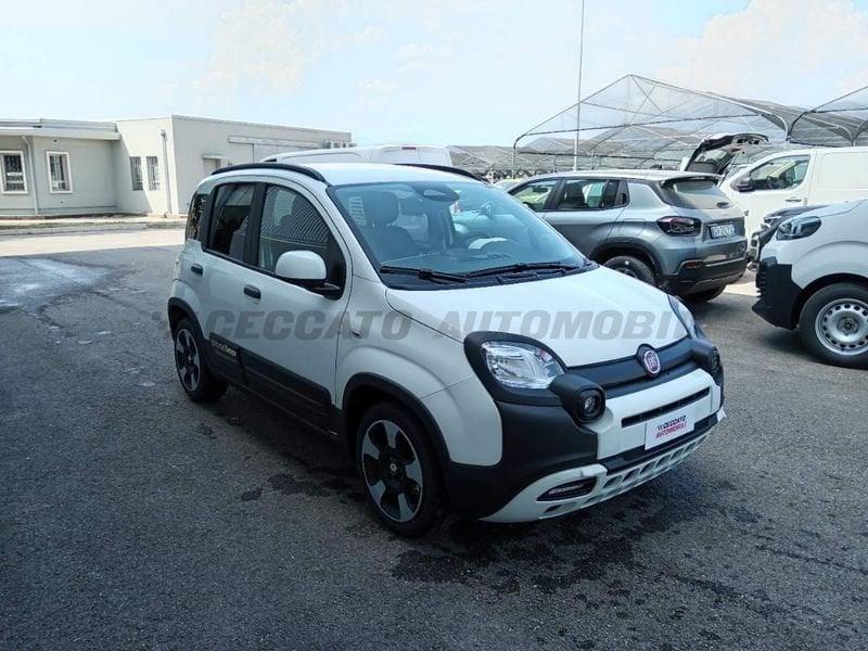 FIAT Panda 1.0 70cv Hybrid PandinaStock