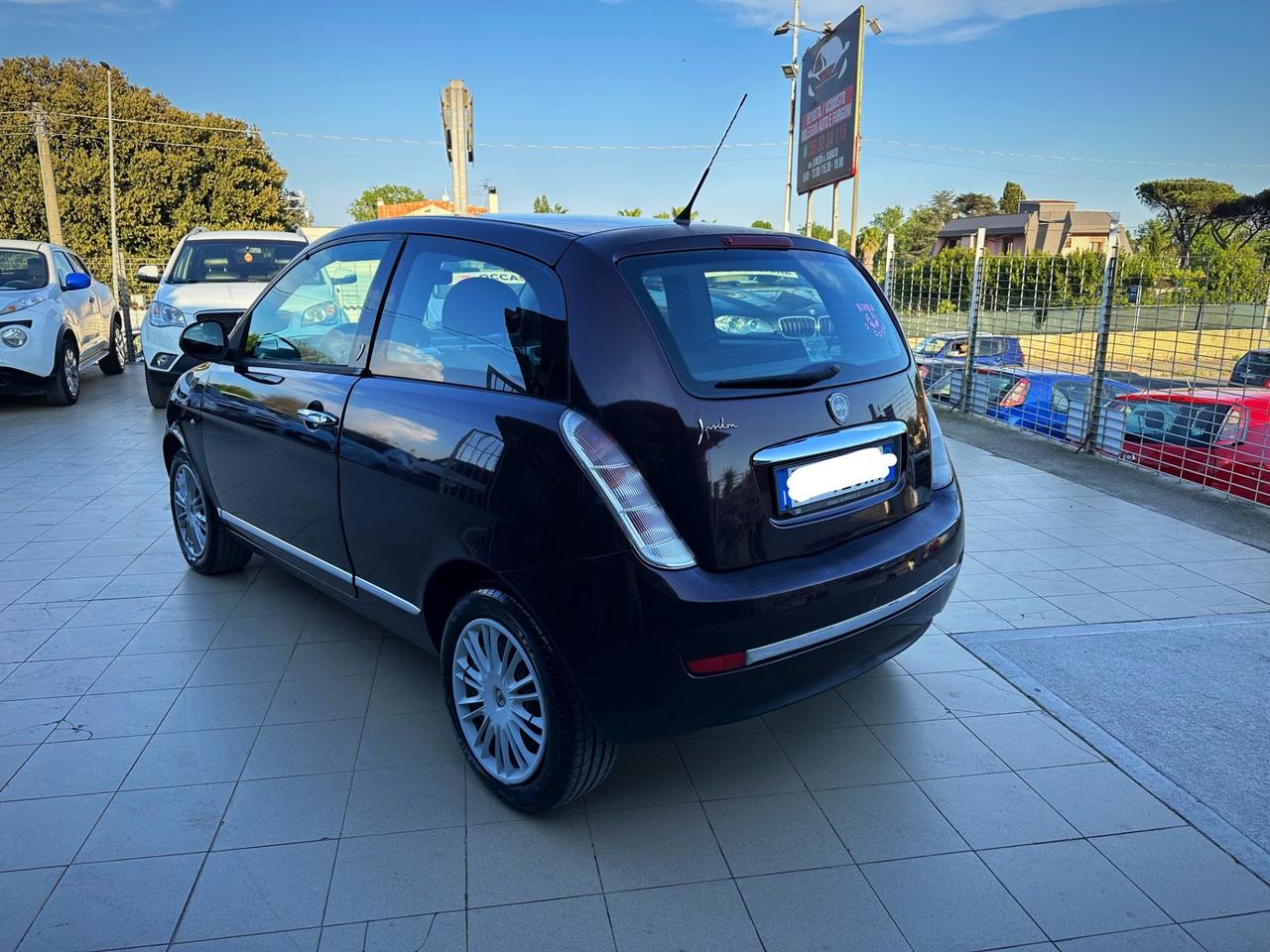 Lancia Ypsilon 1.3 MJT 75 CV Platino Garanzia 12 Mesi