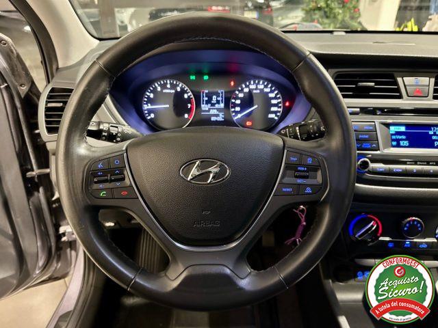 HYUNDAI i20 1.2 84 CV Comfort *NEOPATENTATI*UNIPROPRIETARIO*