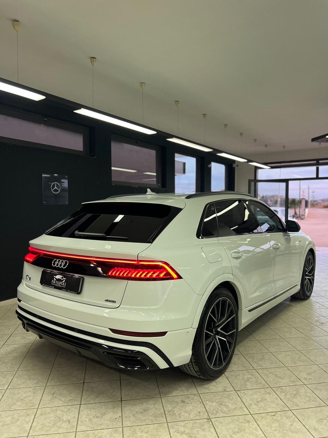 Audi Q8 50 TDI 286 CV quattro tiptronic Sline