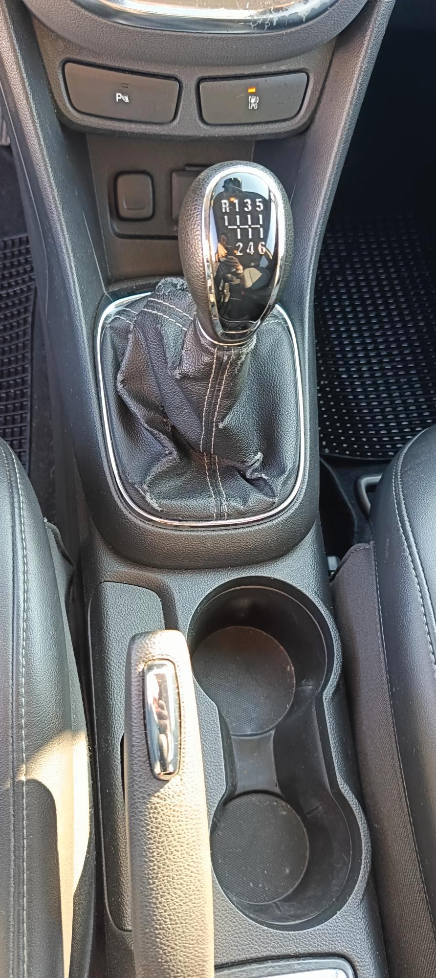 Opel Mokka 1.4 t Cosmo b-Color Gpl-tech 4x2 140cv E6