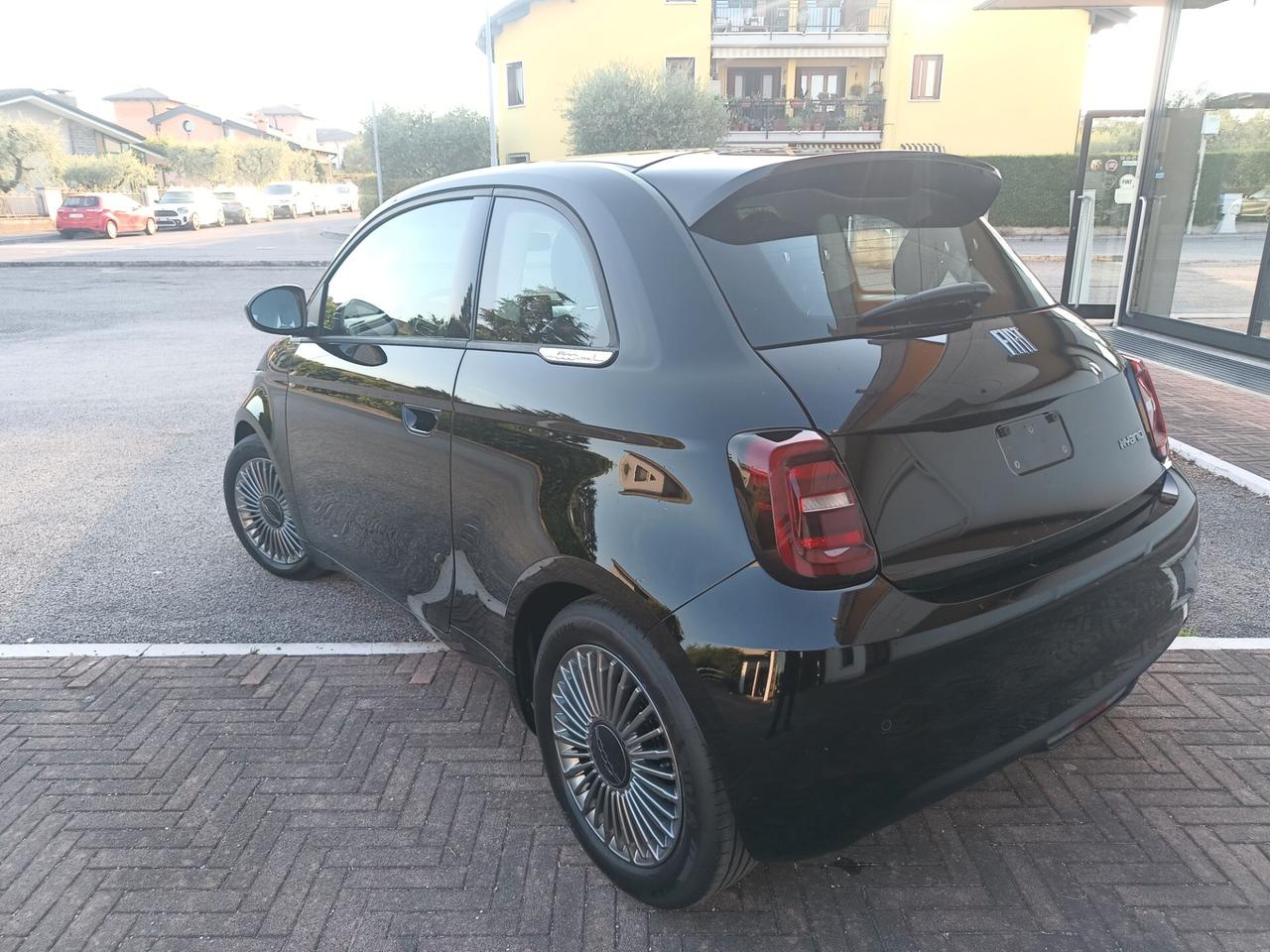 Fiat 500 Berlina Hybrid Torino