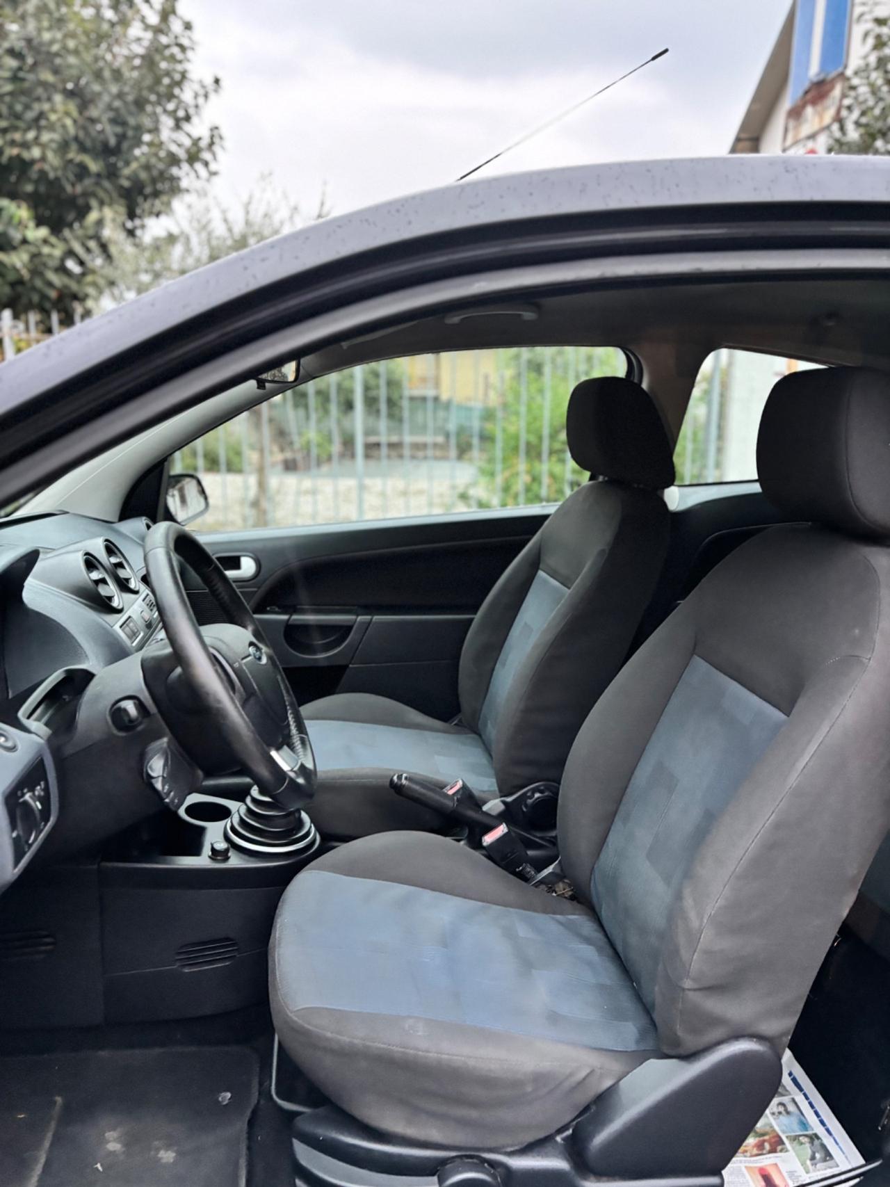 Ford Fiesta 1.4 TDCi 3p. Ghia