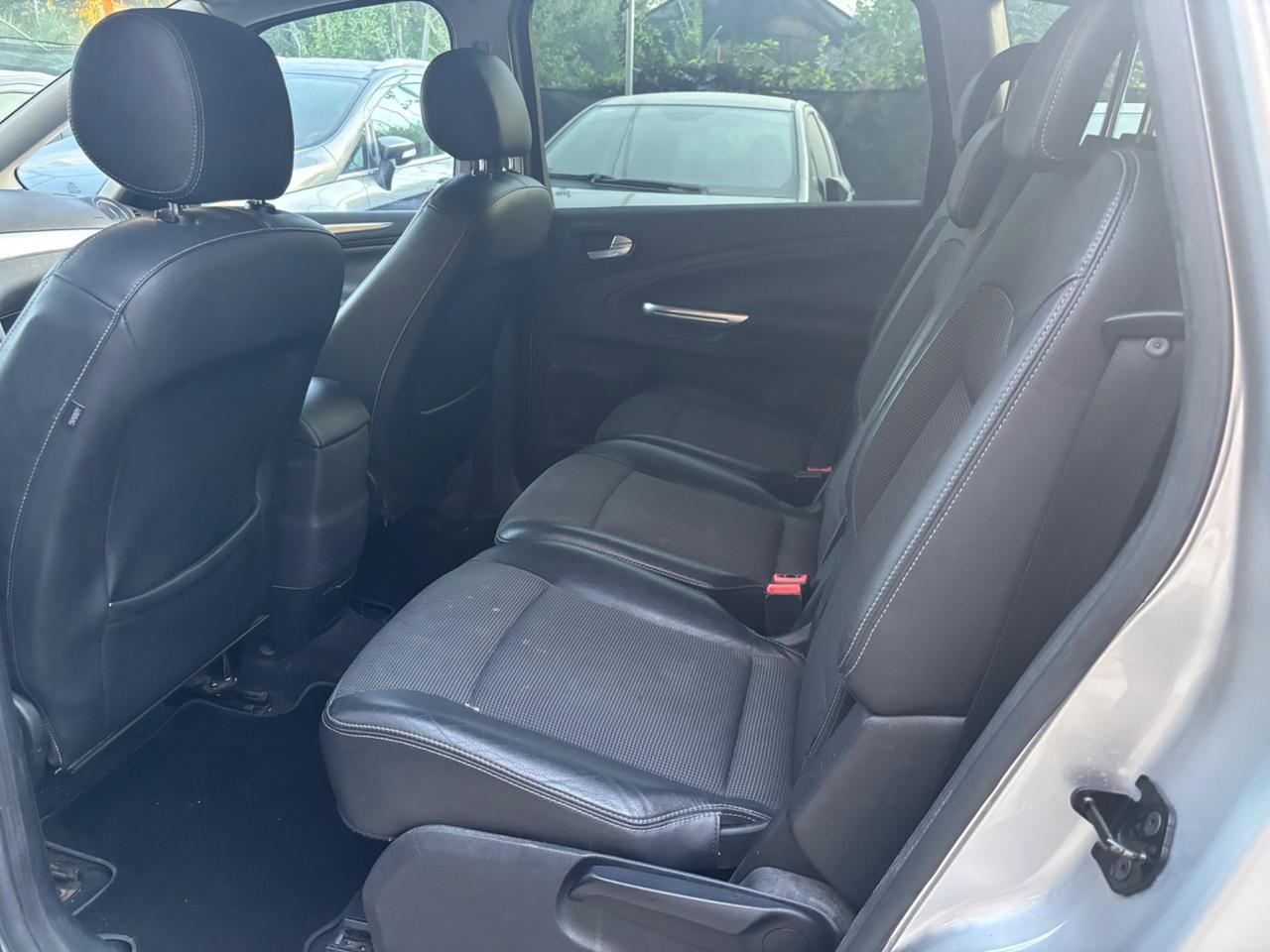 Ford S-Max 2.0 TDCi 140CV Titanium