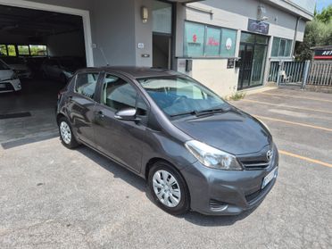 Toyota Yaris 1.0 5 porte Lounge BELLISSIMA