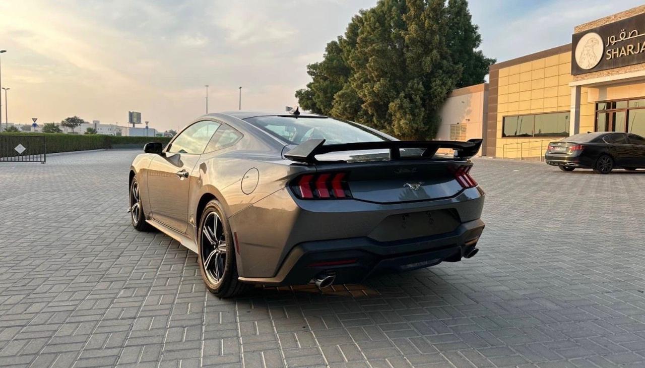 Ford Mustang Fastback 5.0 V8 aut. GT