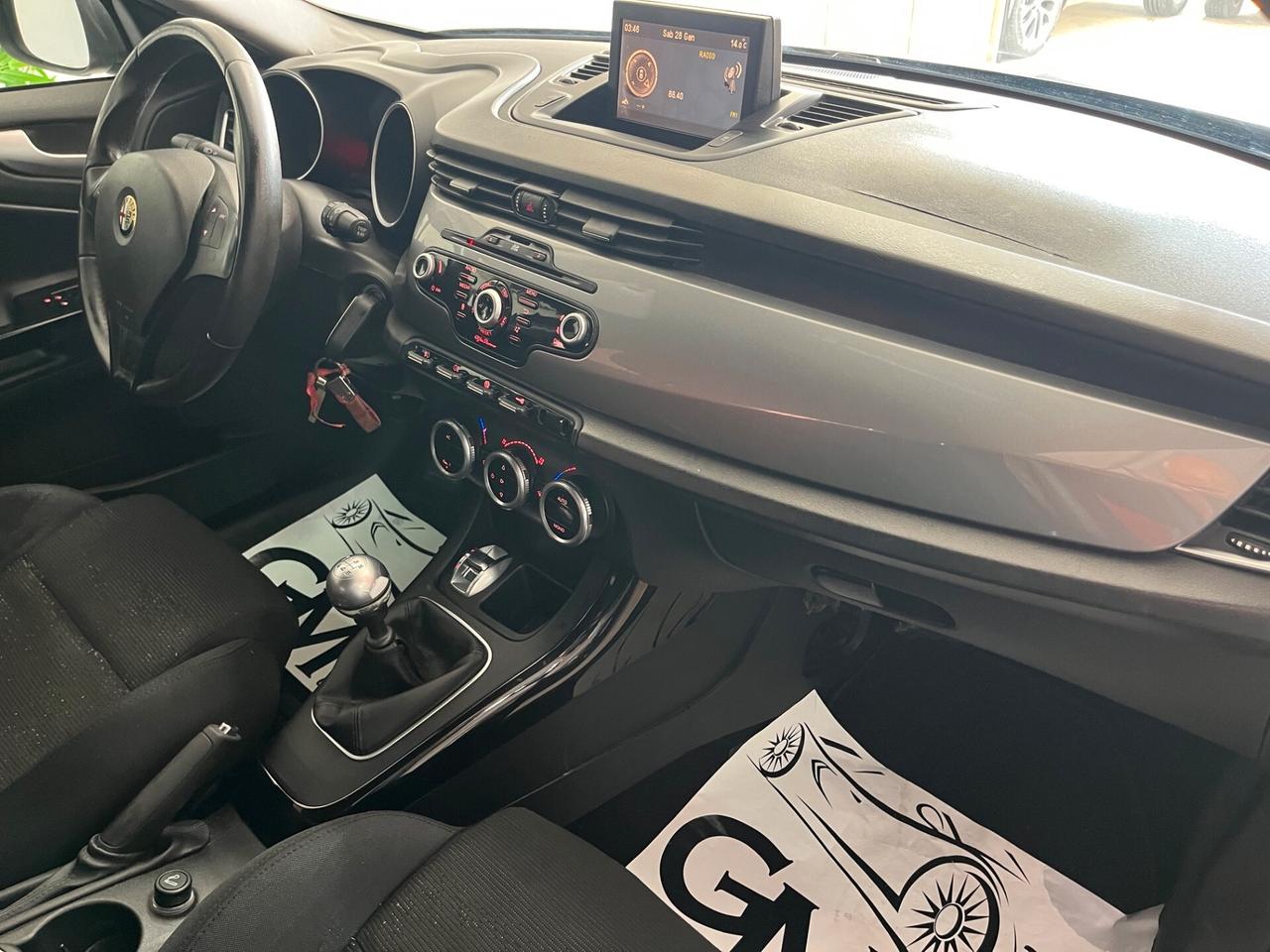 Alfa Romeo Giulietta 1.6 JTDm-2 105 CV Distinctive