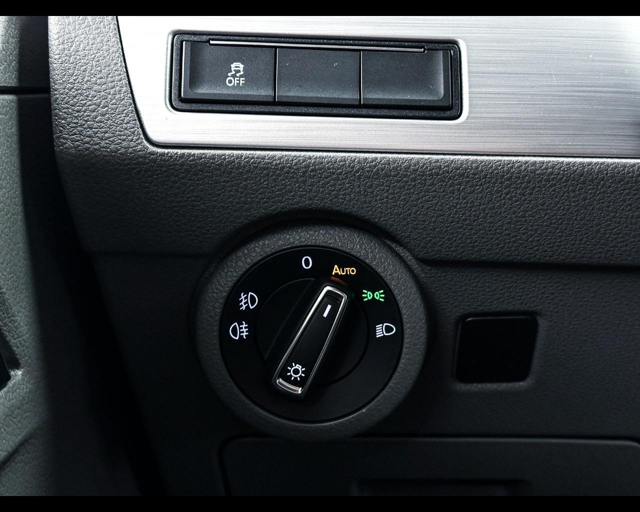 VOLKSWAGEN California 6ª 15-23 - California 2.0 TDI 150CV Beach Camper Edition