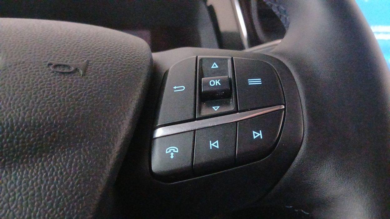 FORD Tourneo Courier 2ªs - Tourneo Courier 1.0 EcoBoost Titanium