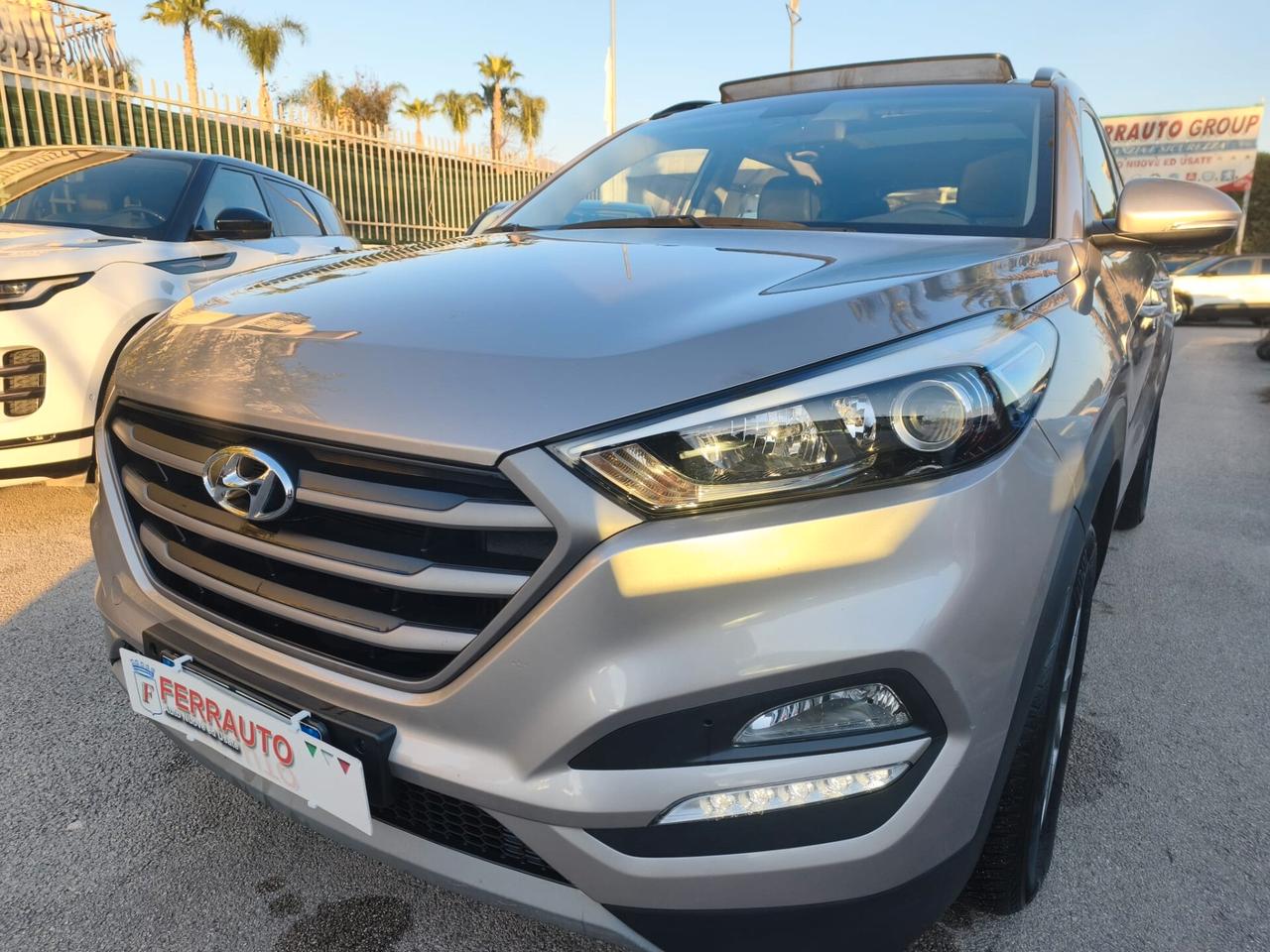 HYUNDAI TUCSON 1.6CRDI 116CV XTECH TETTO APRIBILE