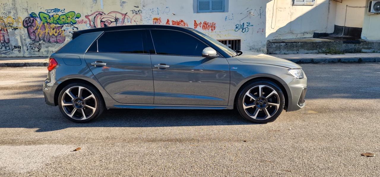 Audi A1 SPB 35 TFSI S tronic line edition