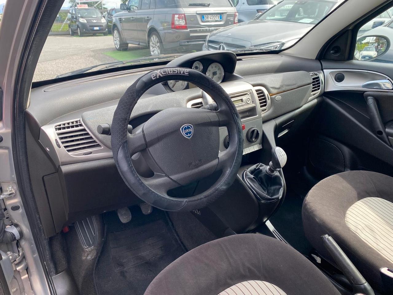 Lancia Ypsilon 1.2 Argento