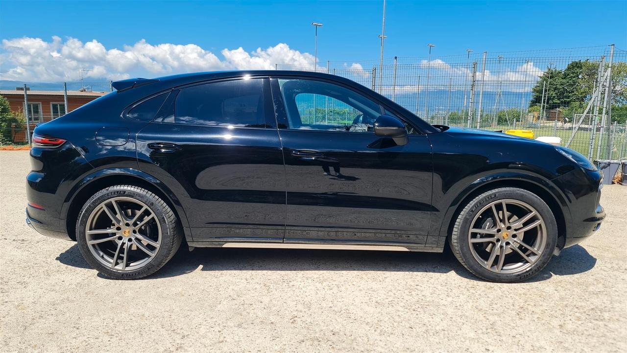 Porsche Cayenne Coupé 3.0 V6 E-Hybrid