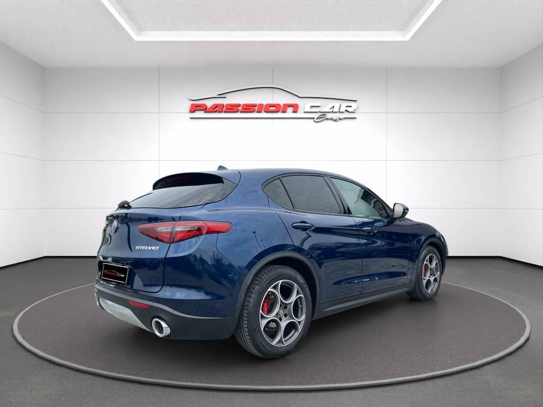 Alfa Romeo Stelvio 2.2 t Rosso Edizione rwd 160cv auto