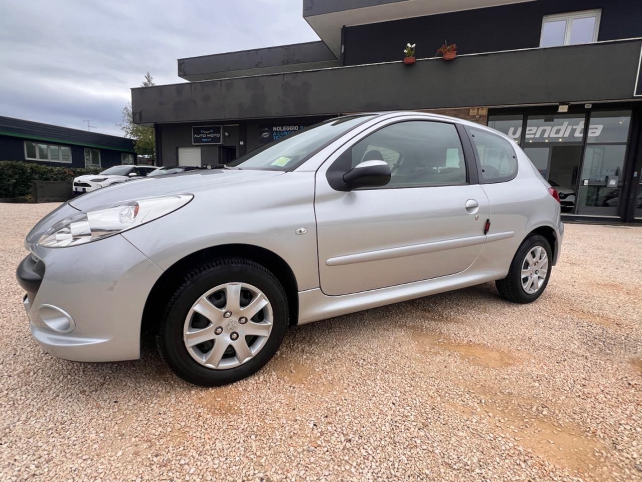 Peugeot 206 Plus 1.1 60CV 3p. X Line 14000KM