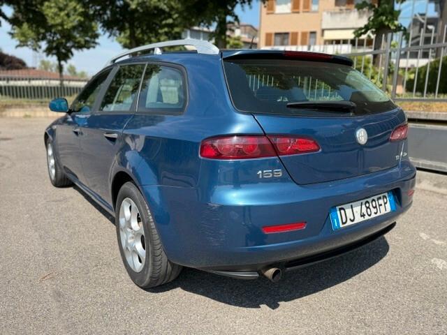 Alfa Romeo 159 1.9 JTDm Sportwagon Distinctive