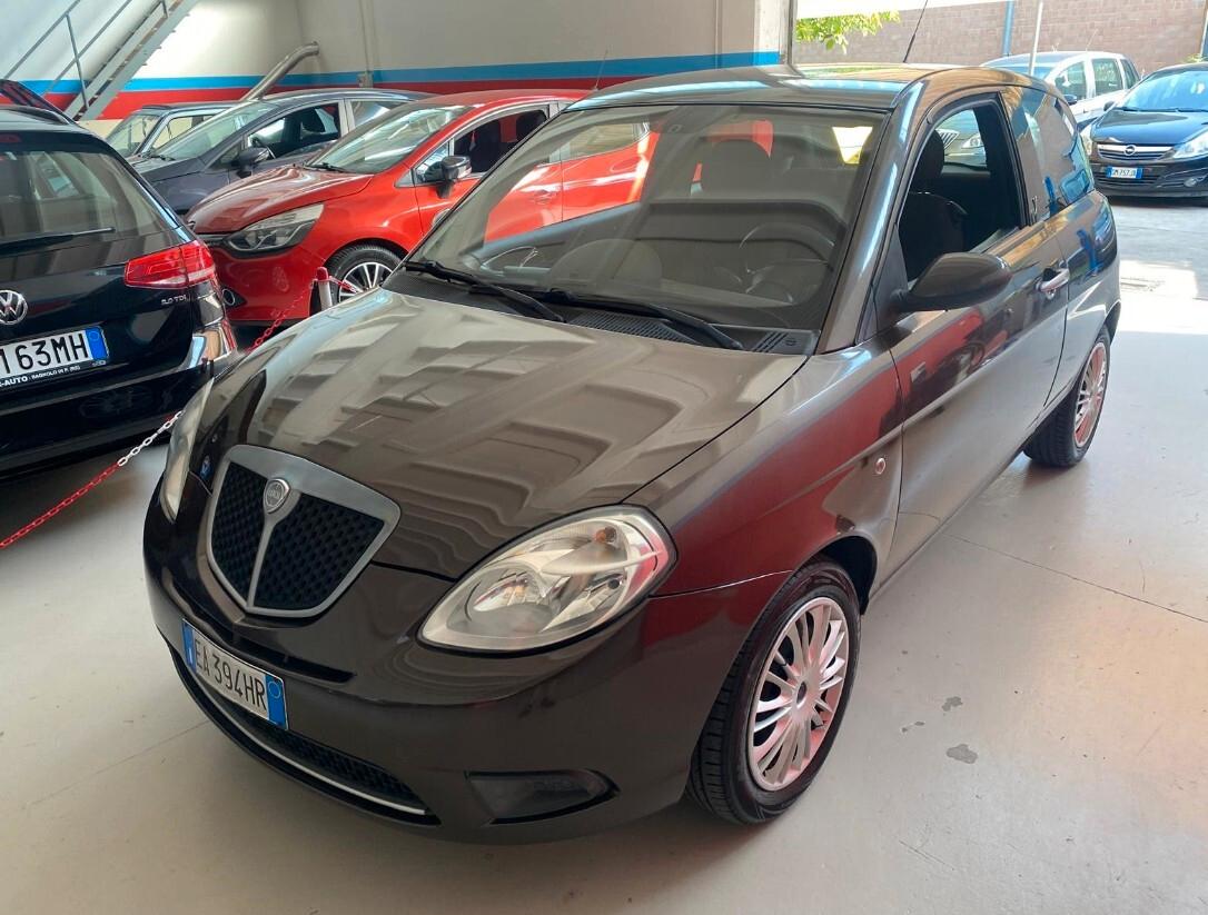 Lancia Ypsilon 1.2 Diva