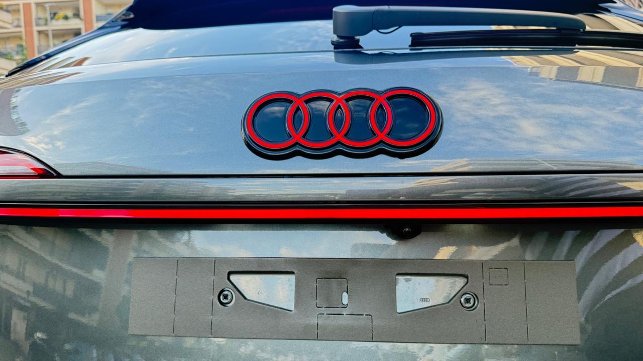 Audi Q3 SPB 35 TDI S tronic line edition LED TETTO MATRIX PACK AMBIENTE PDC PELLE CERCHI 20