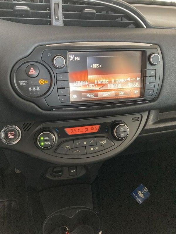 Toyota Yaris 1.0 Lounge
