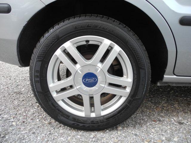 FORD Fusion 1.4 16V 5p. ZiTec - OK NEOPATENTATI - PRONTO USO
