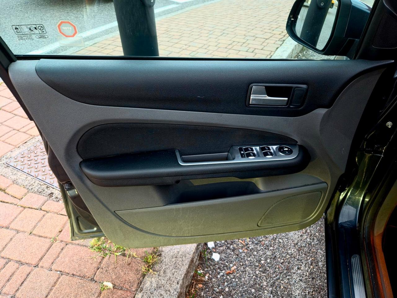 Ford Focus 5p. Bz.- GPL Tit.