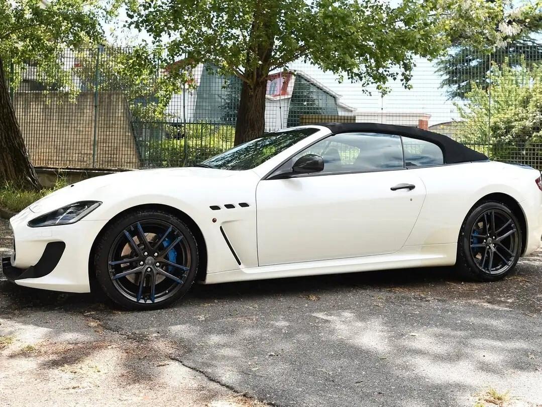 Maserati GranCabrio 4.7 V8 MC
