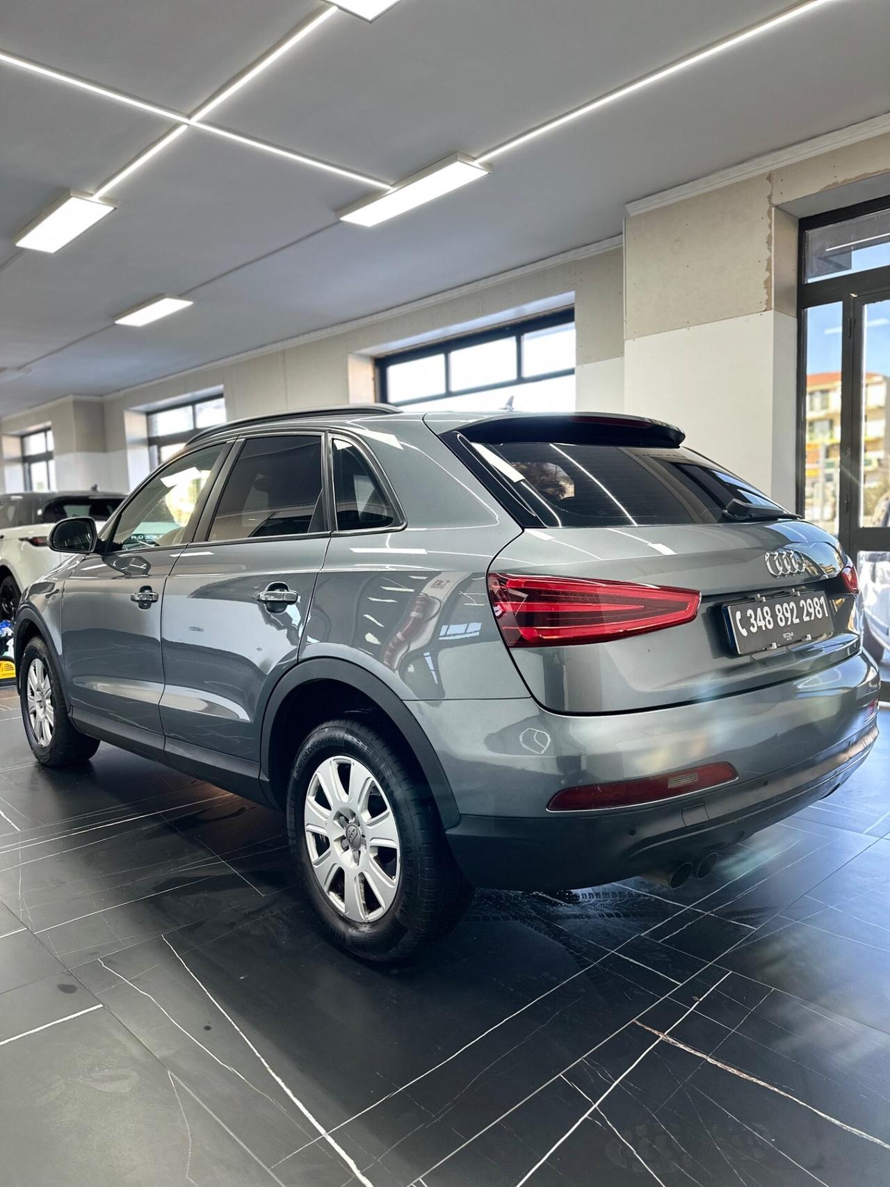 Audi Q3 2.0 TDI 140cv