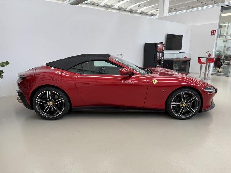 Ferrari Roma Spider - Rosso Imola - IVA ESPOSTA