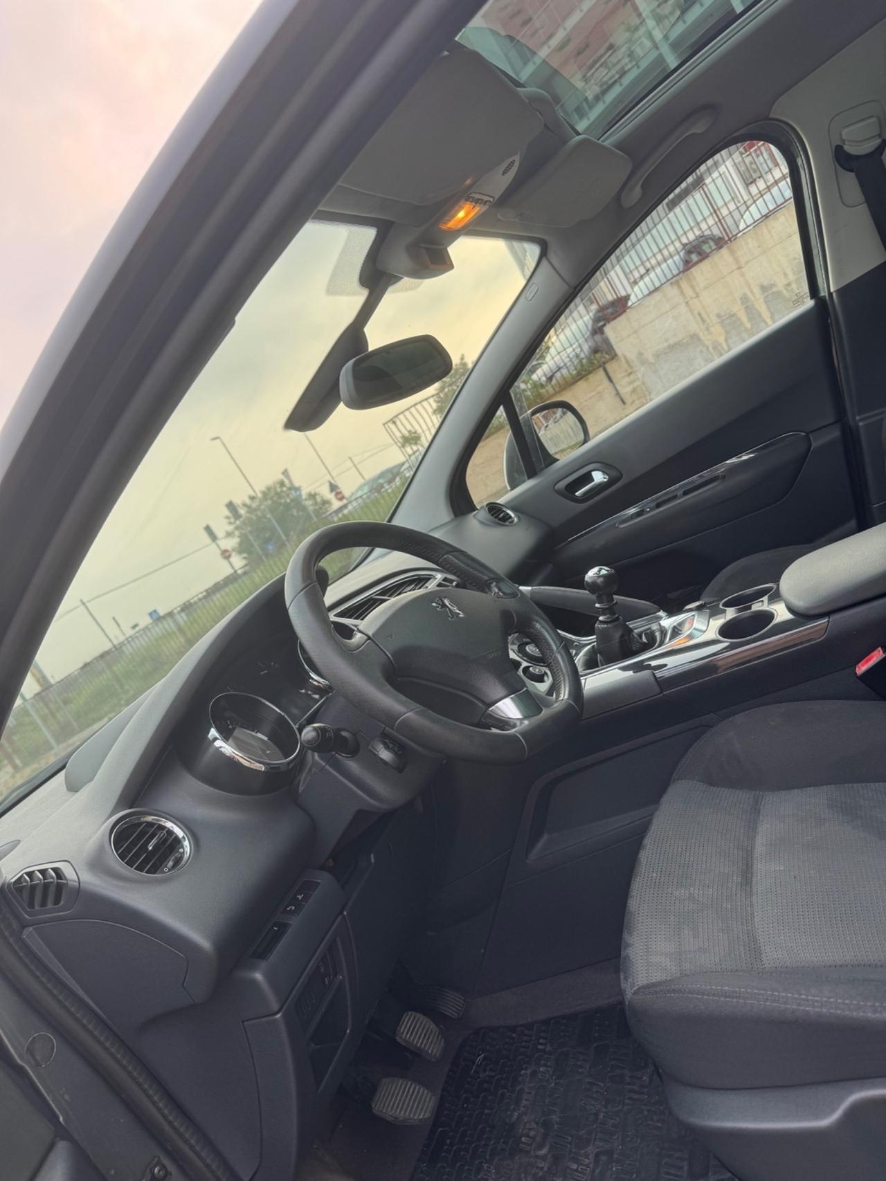 Peugeot 3008 2.0 HDi 150CV Tecno