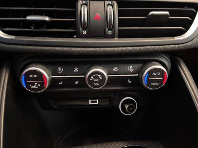 ALFA ROMEO Giulia 2.2 Turbodiesel 210 CV AT8 AWD Q4 Veloce