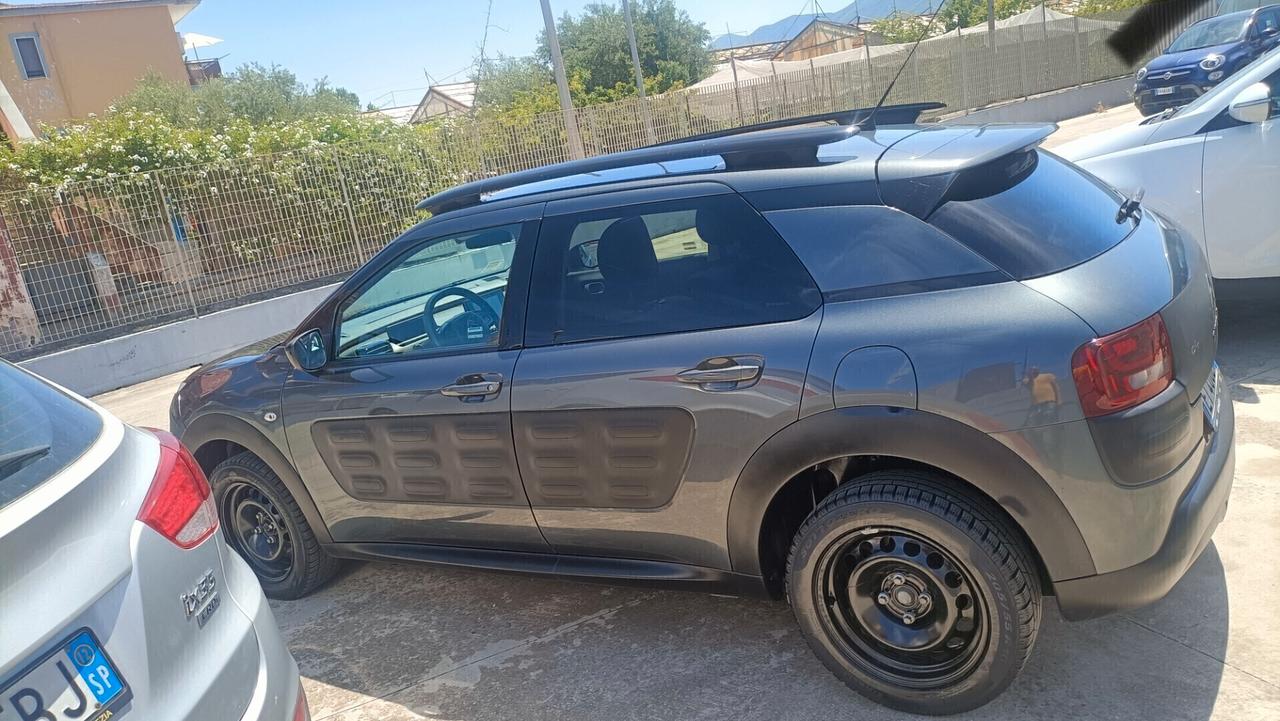 2016 Citroen C4 Cactus PureTech 82 Shine