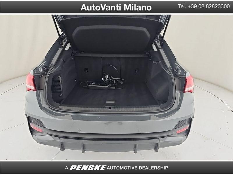 Audi Q3 Sportback 45 TFSI e S tronic Business Plus