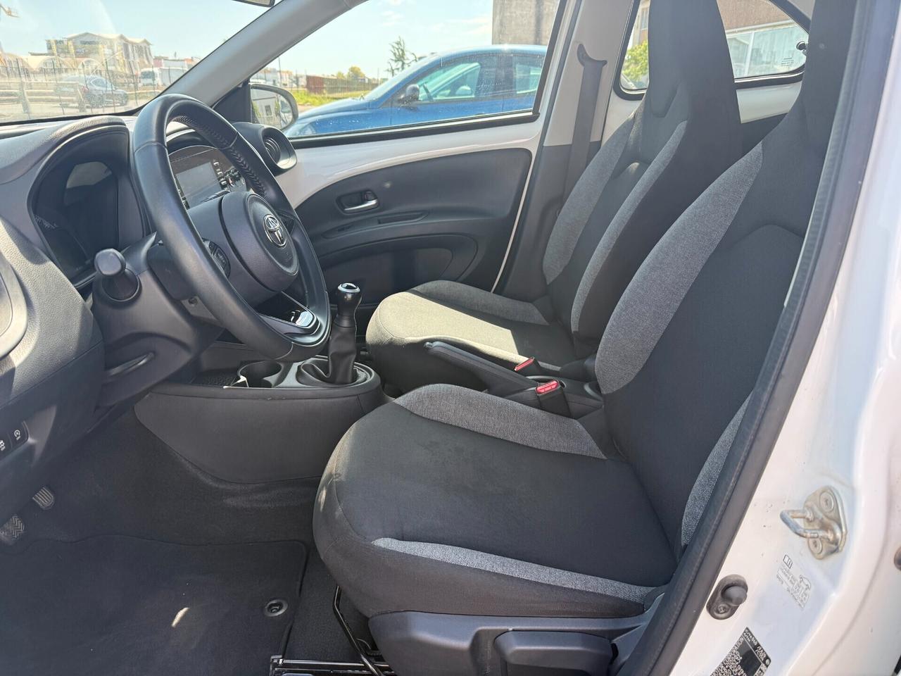 Toyota Aygo X 1.0 Active 72cv