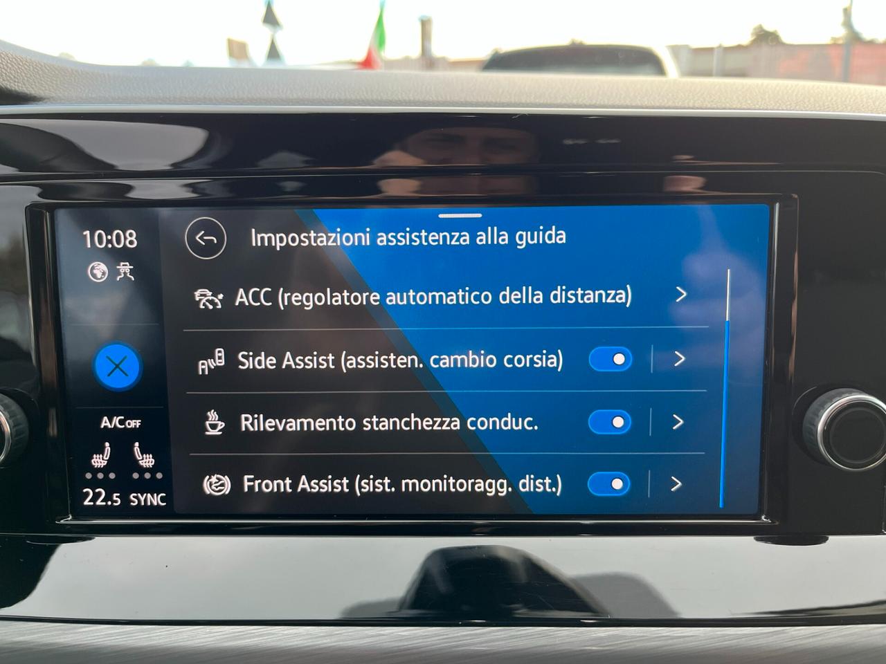 Volkswagen Golf 8 2.0 TDI 115 CV SCR Life